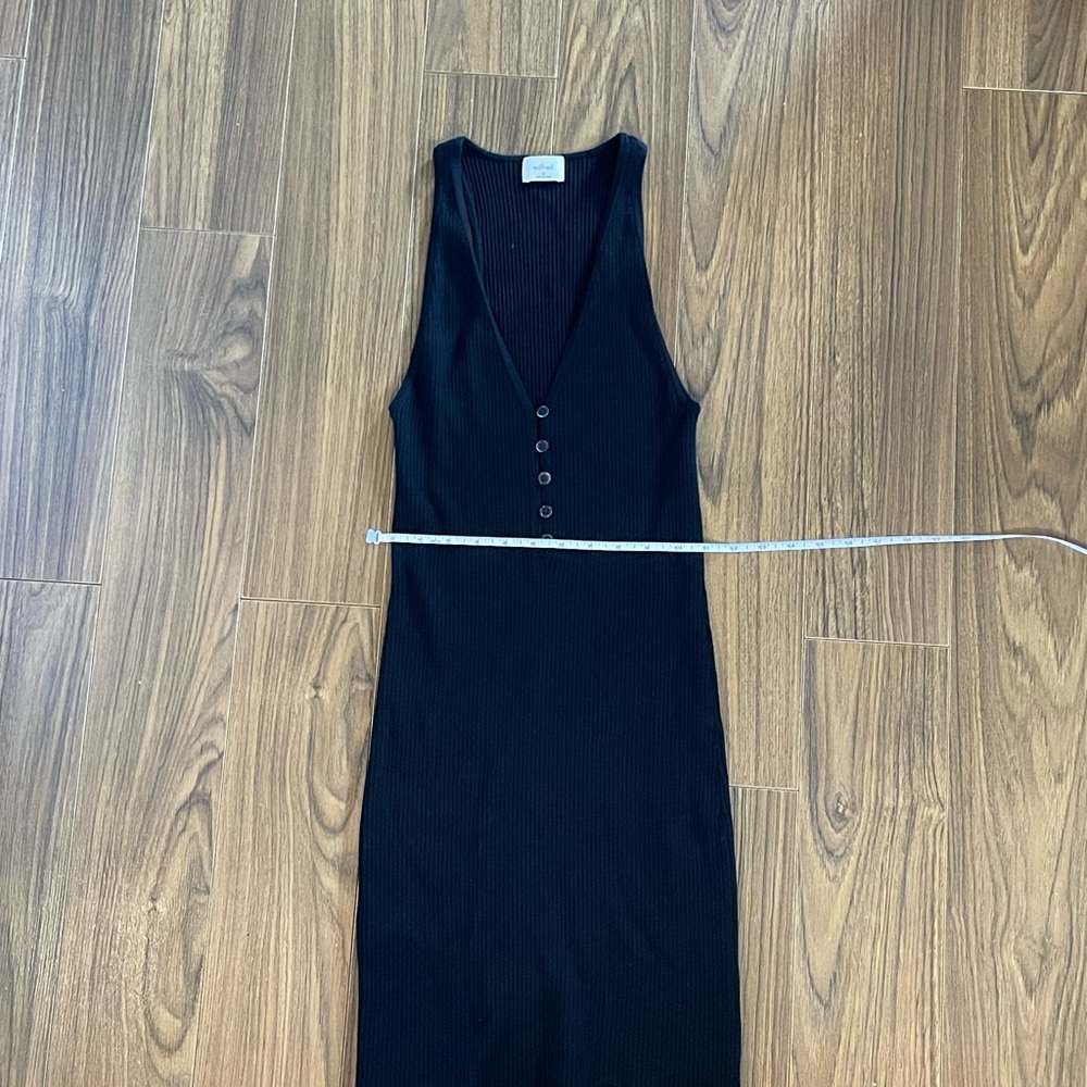 Wilfred Body Con Black Dress